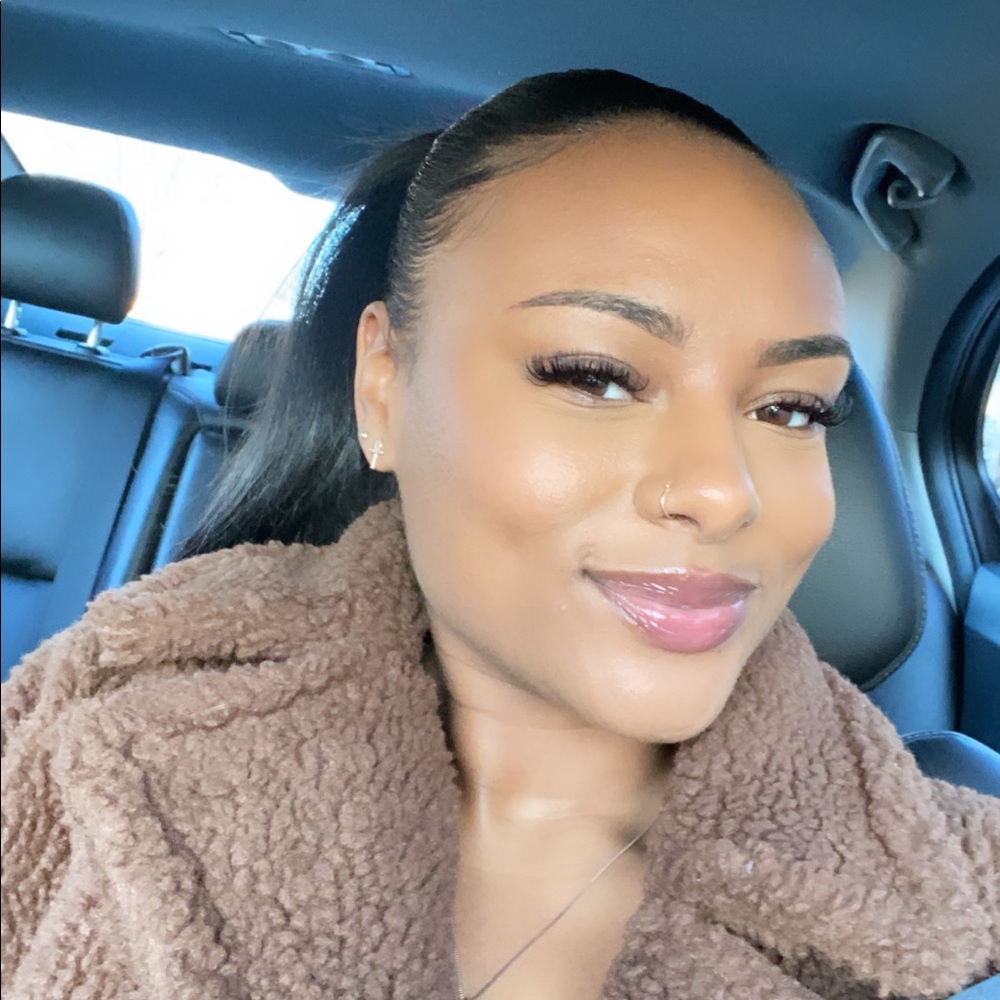 Meet your Posher, Kelsey